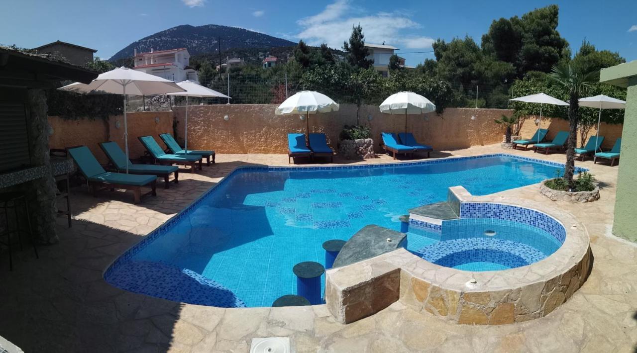Xenonas Κithαiron Hotel Vilia Exterior photo